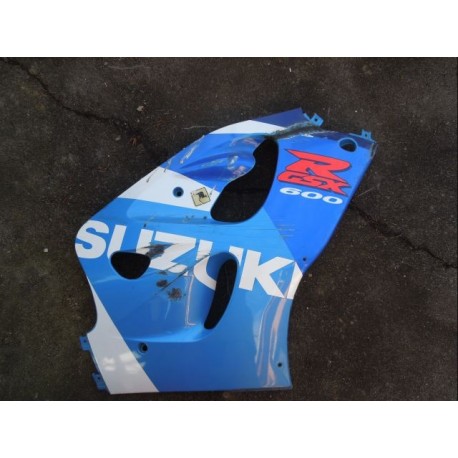 pravý bok Suzuki GSX-R